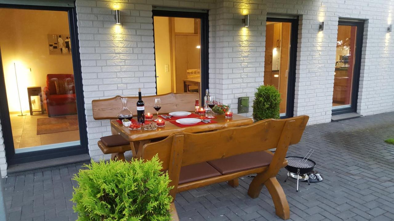 Ferienwohnung Guese เดทโมลด์ ภายนอก รูปภาพ